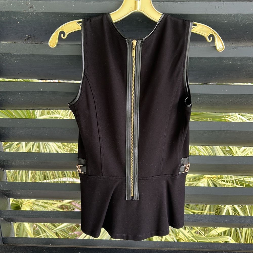 Cache Top - Picture 2 of 5